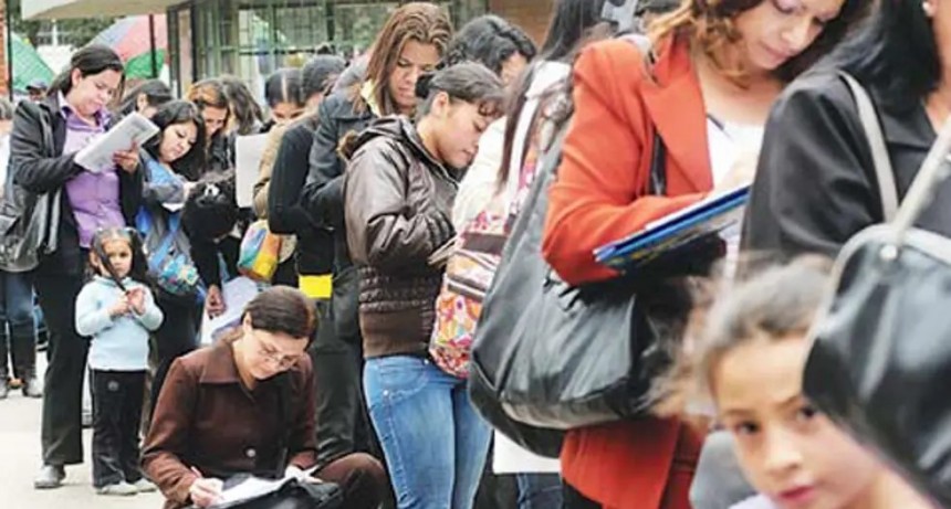 Indec: la desocupación en el primer trimestre subió a 7,9%