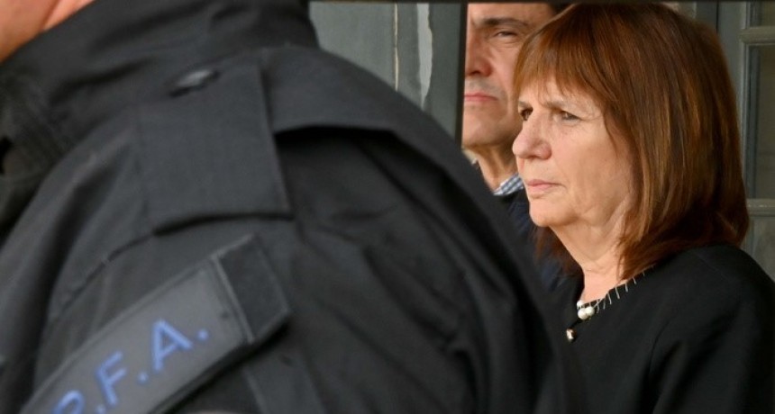 Bullrich despliega un ejército de agentes encubiertos en redes sociales