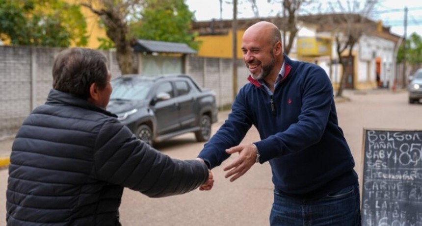Ascúa apuntó contra Valdés y Milei