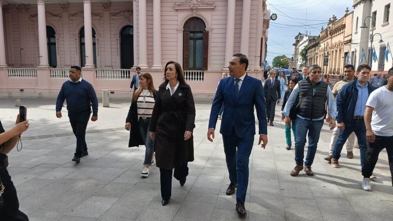 Valdés y Villarruel, en un encuentro con fuerte mensaje político