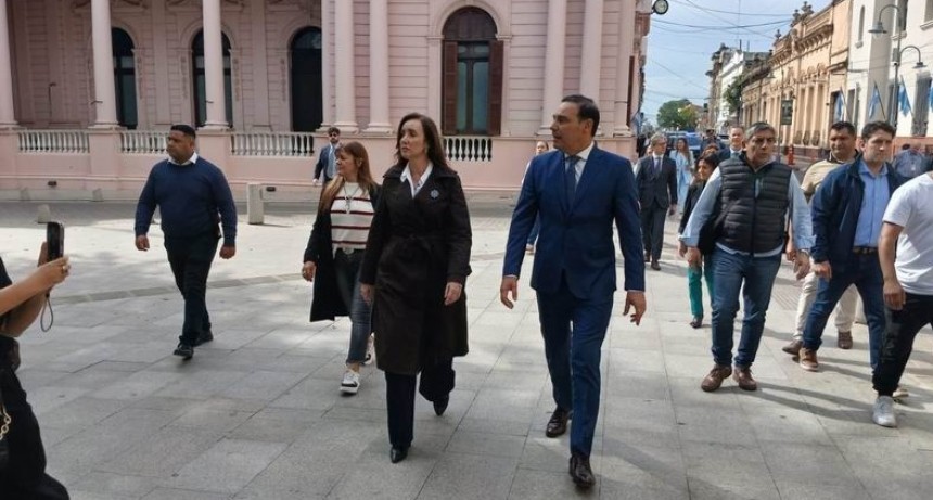 Valdés y Villarruel, en un encuentro con fuerte mensaje político