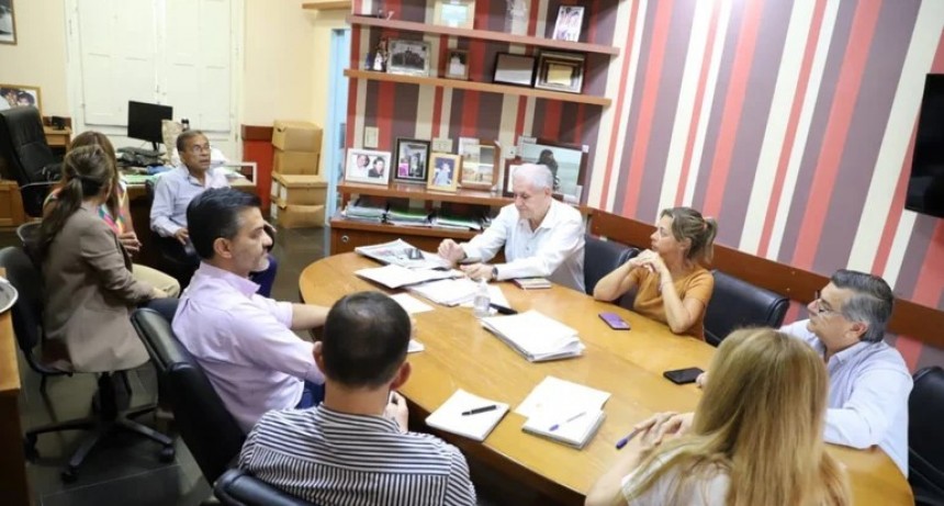 Dengue: 100 casos en 24 horas y reclaman por la vacuna al Gobierno nacional
