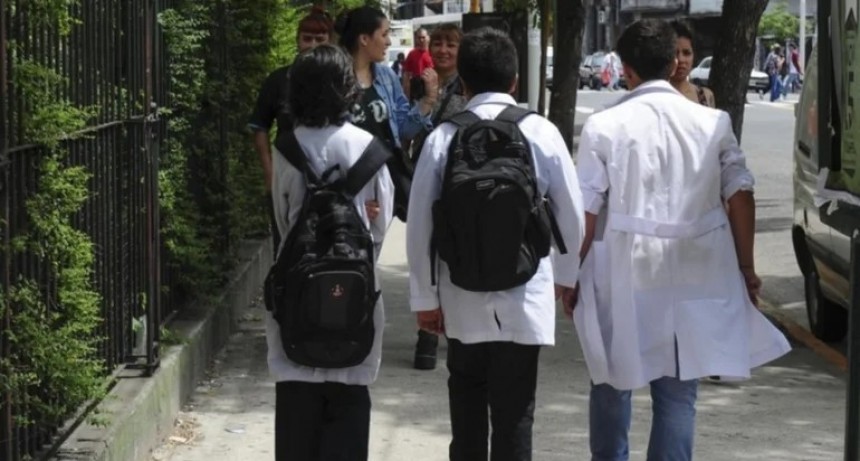 Vuelta a clases: se espera un aumento de la canasta escolar del 50% en febrero