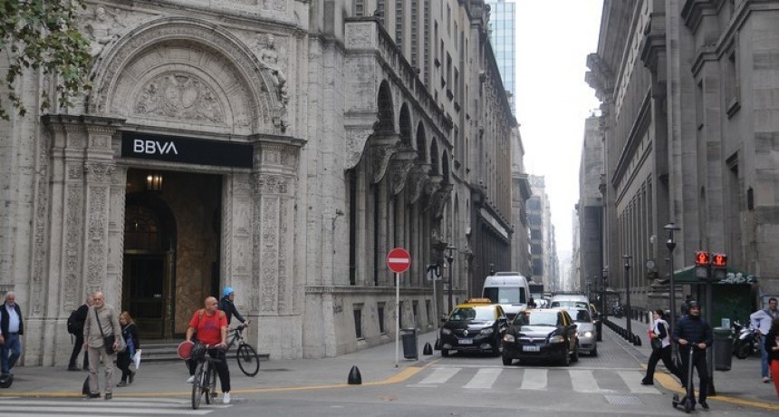 Primer paso para volver a emitir deuda externa