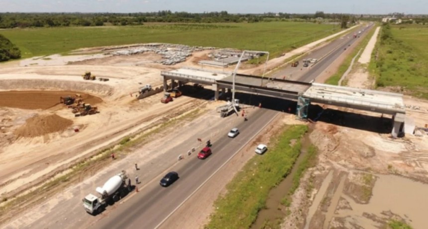 Valdés: “Nación cumplirá con la autovía, nosotros con obras por USD 50 millones”