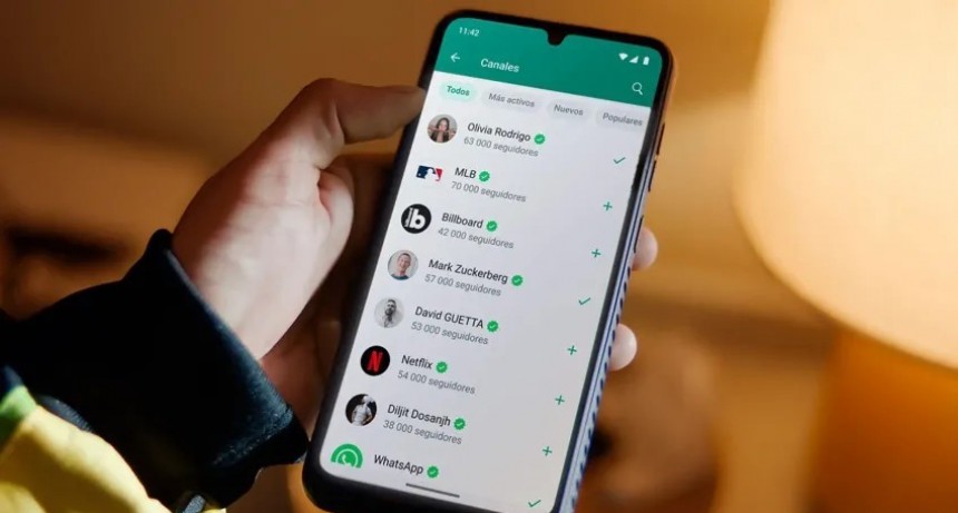 WhatsApp permitirá incluir música en los estados