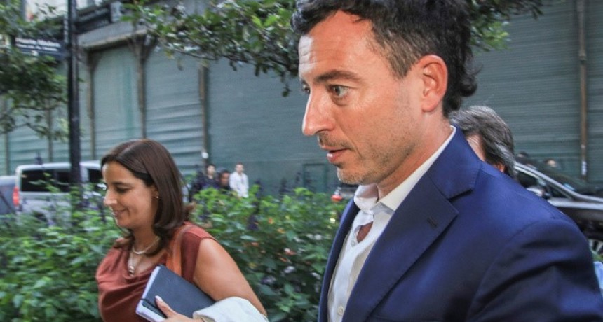 Arde la interna radical: “Hay sectores vendidos, nadie se hace oficialista gratis”  