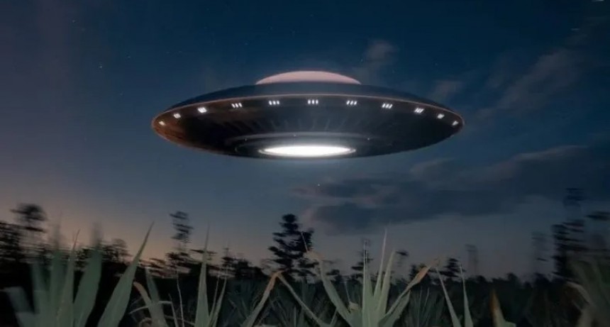 Ovnis en Esquina: un mes de luces sobre la Laguna Mansa