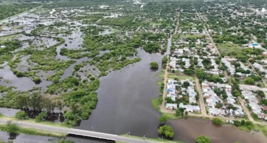 Emergencia hídrica en Corrientes: Ya son más de 350 los evacuados por las persistentes lluvias