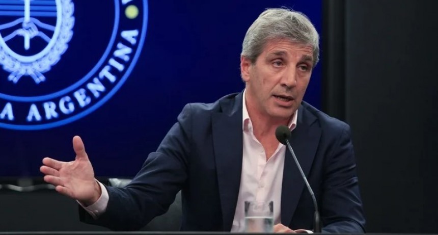 El Gobierno reconoce que la devaluación generó 2,5 millones de pobres