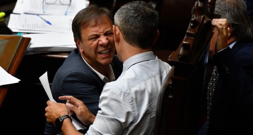 Fuerte derrota de Milei, la ley vuelve a comisión porque perdían la votación