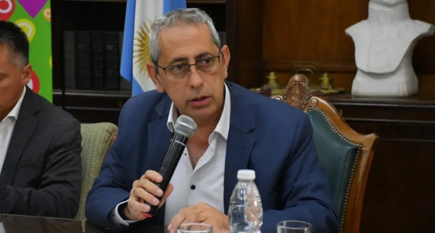 El Gobierno de Corrientes evalúa un nuevo aumento salarial