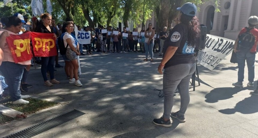 Milei no es bienvenido en Corrientes: marchas contra la visita del Presidente