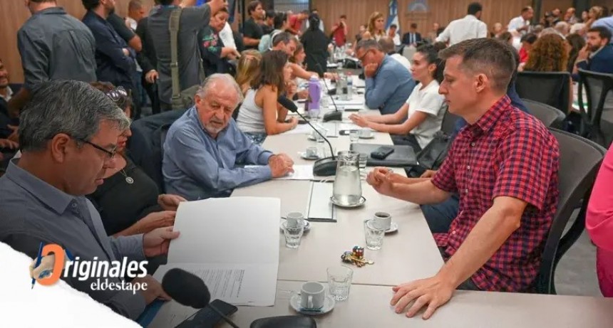Las PASO y Ficha Limpia ponen presión a un PJ al borde del estallido
