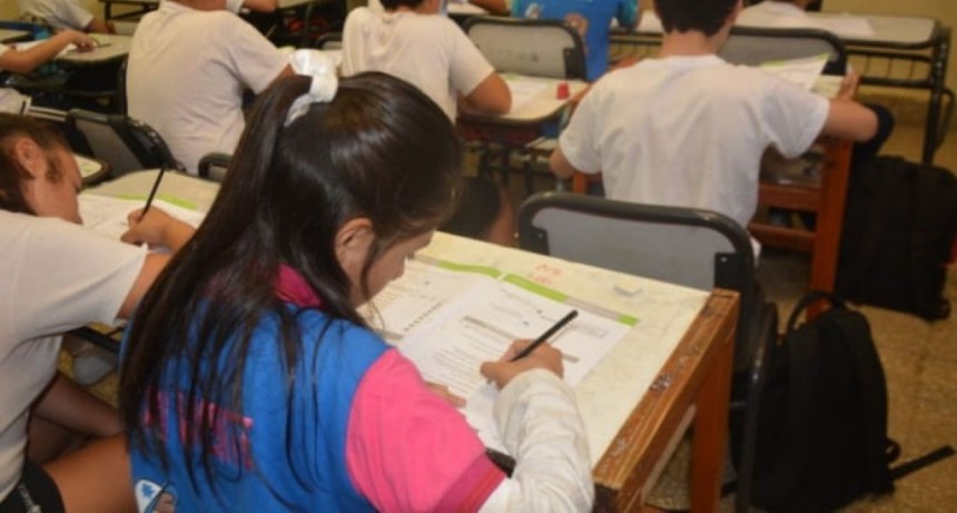 Escuelas deberán impulsar acciones para garantizar los 190 días de clases