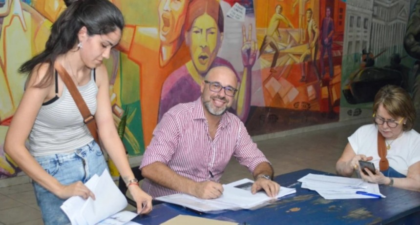 El PJ de Corrientes llegó a la unidad y definió su candidato a gobernador