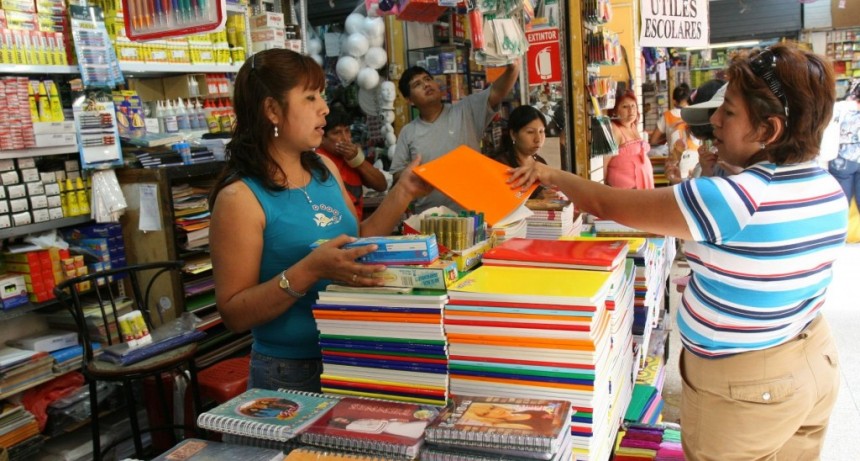 El regreso a clases en Corrientes: Un lujo de hasta $120.000 por hijo frente a salarios de indigencia
