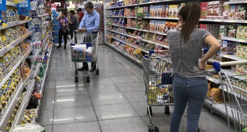  Alarma por la inflaci&oacute;n en alimentos: proyectan un 3% para febrero y un marzo "caliente" por tarifazos