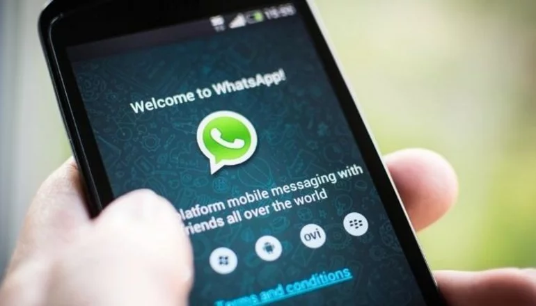 El truco para abandonar grupos de WhatsApp sin que nadie lo note