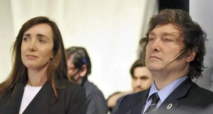El Gobierno afila la motosierra contra los empleados públicos y vuelve a podar el Estado