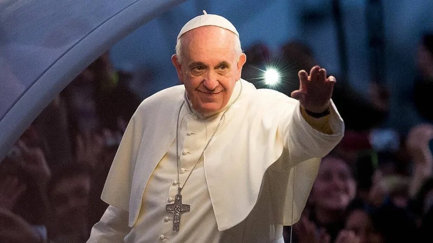 El papa Francisco recibirá el alta del hospital este domingo y volverá al Vaticano