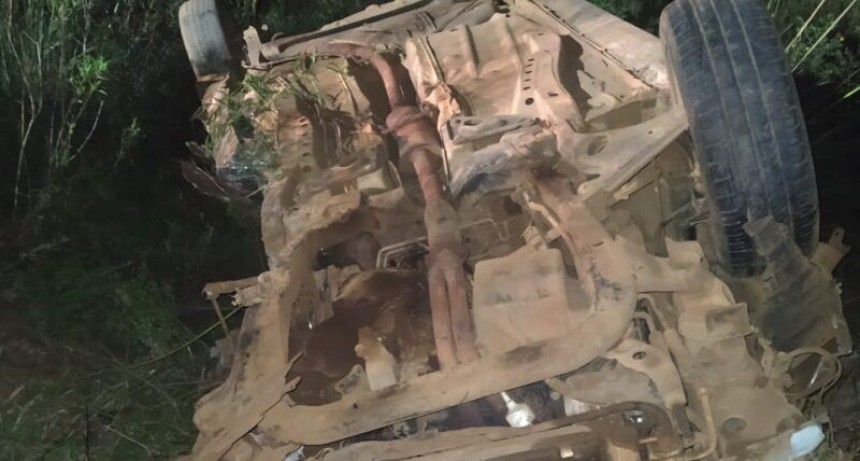 Choque fatal en la Ruta 14: falleci&oacute; un efectivo policial tras colisionar de frente con un cami&oacute;n