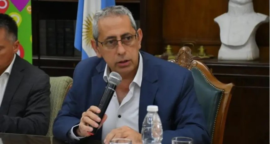 Terremoto pol&iacute;tico en Corrientes: renunci&oacute; Rivas Piasentini tras el conflicto docente