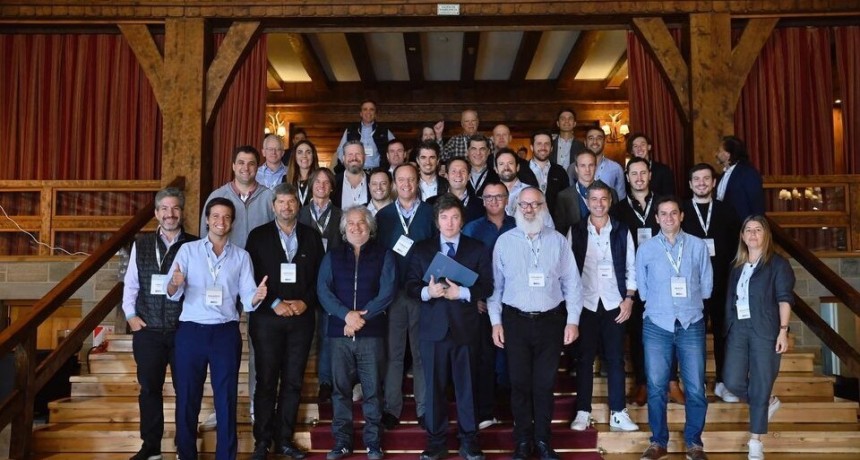 La fiesta de la crisis de Milei y los ceos militantes