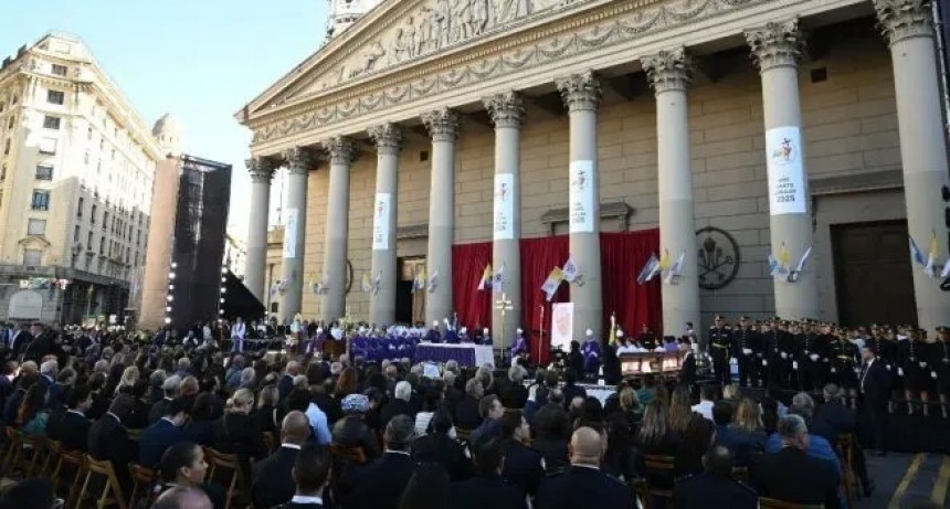 Ante Villarruel, Macri y Kicillof, la Iglesia argentina hizo una fuerte crítica social y llamó a la unidad