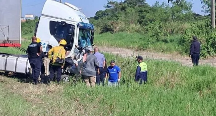 Terrible choque frontal en la Autovía 12 frente a la ERAGIA