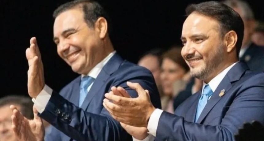 &iquest;Felices? Pascuas: La casa no est&aacute; en orden