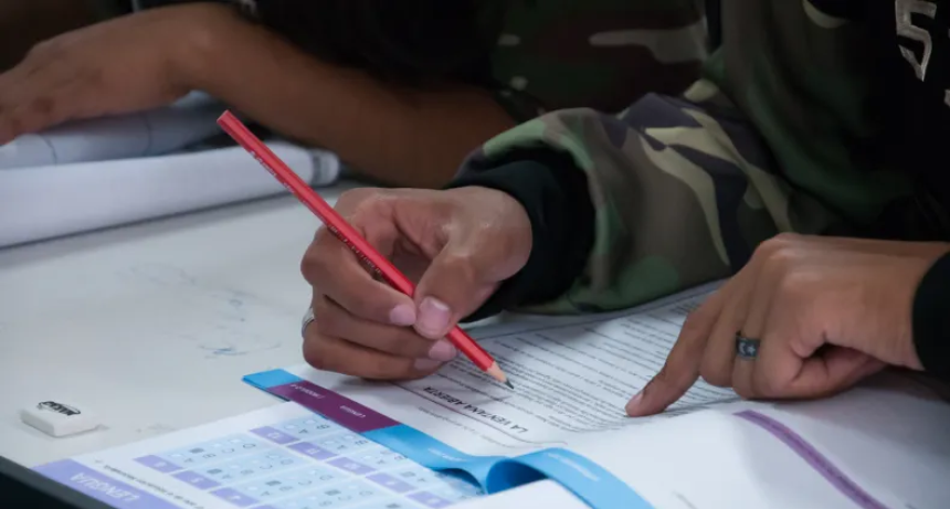 La escuela del desarraigo: Cuando el hambre y la desmotivaci&oacute;n le ganan al aula