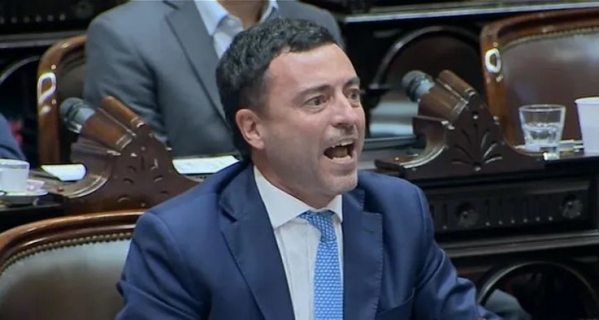 Libertario Rodrigo de Loredo, ¡renuncie!