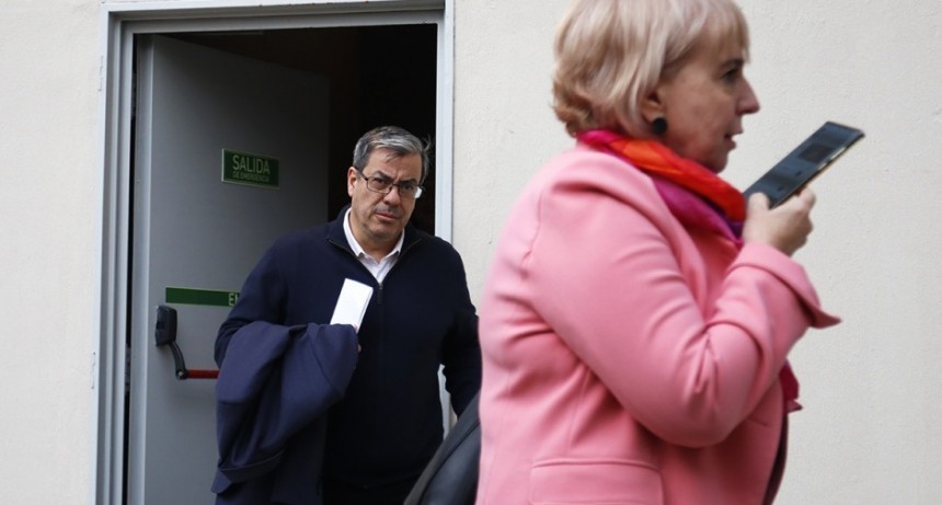 El peronismo se planta a la UCR y advierte que apoyará a las universidades si respetan los cambios a la ley ómnibus del Senado