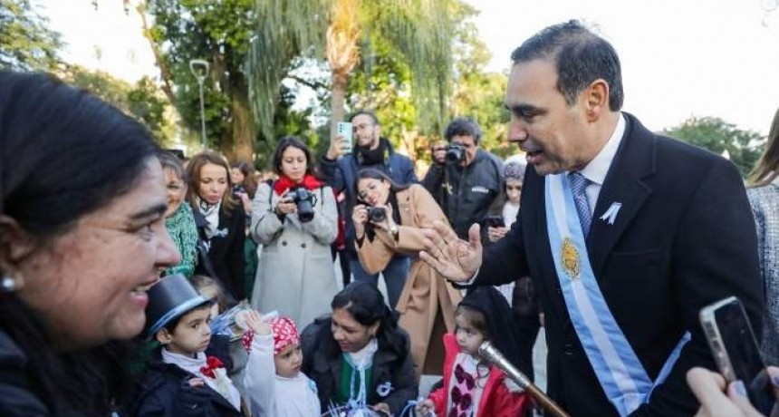 Valdés confirmó que viajará a Suiza y que tendrá una reunión con el BID