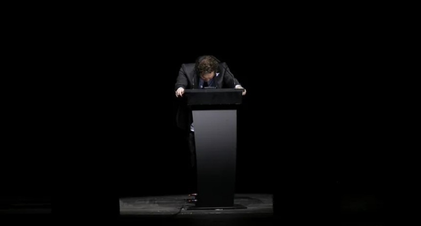 Javier Milei, el autor de su propia crisis