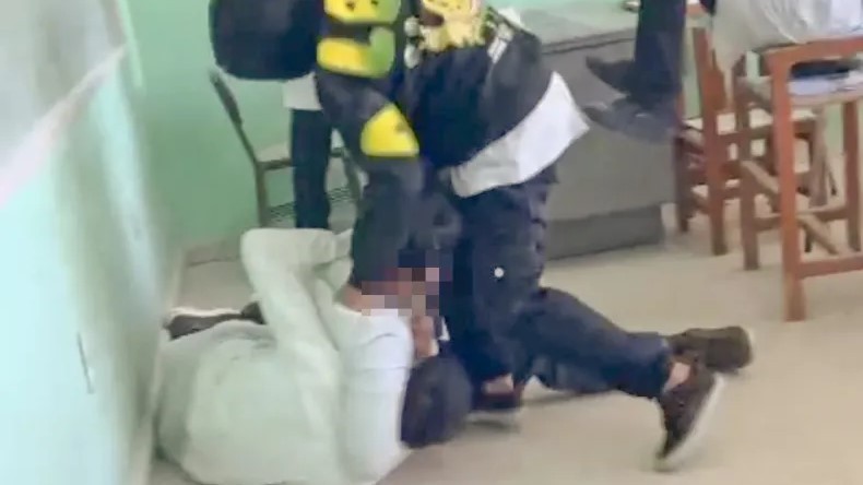 Golpes y miedo: dos casos de violencia escolar en Corrientes