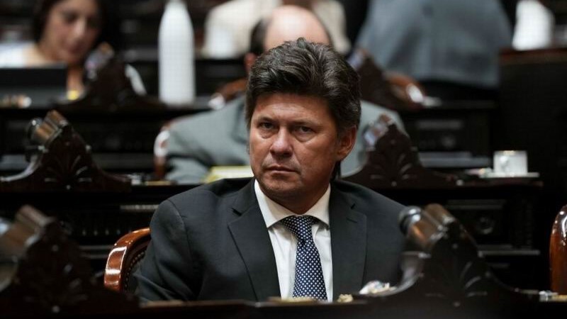 Lisandro Almirón y una fuerte campaña local ya lanzada en términos de 