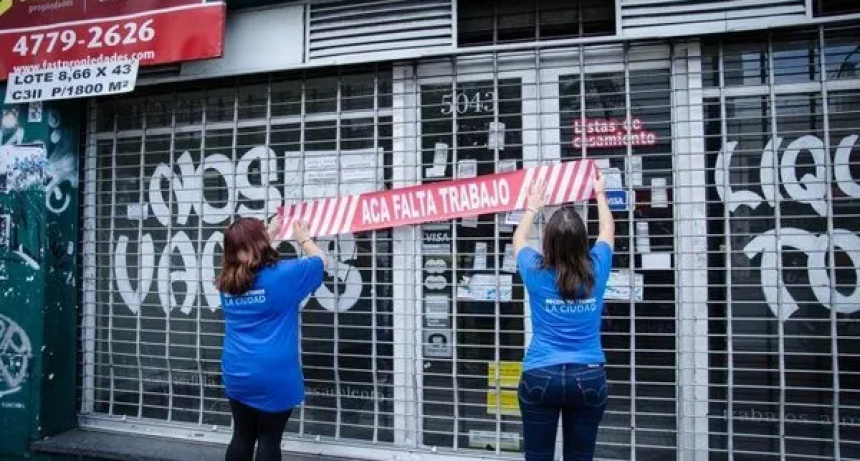 Crisis laboral: El sector privado perdi&oacute; m&aacute;s de 14.000 empresas en un a&ntilde;o y acumula 25 meses de ca&iacute;da consecutiva