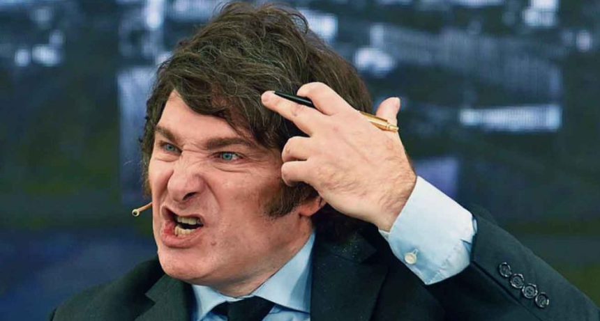 Retorno con furia: Javier Milei culpa a Mauricio Macri por la eyecci&oacute;n de Adorni y promete represalias pol&iacute;ticas