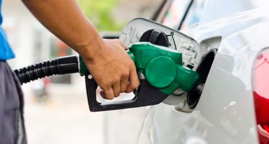 Nueva ca&iacute;da en la venta de combustibles: el consumo acumul&oacute; un descenso de 1,3% en el primer semestre del a&ntilde;o