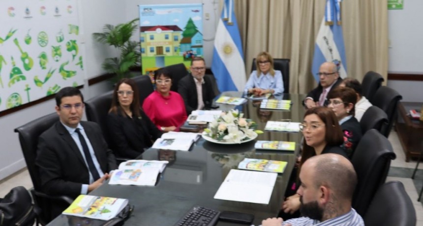 Educación lanzó el programa Colectivo de Lectura para alumnos de nivel primario
