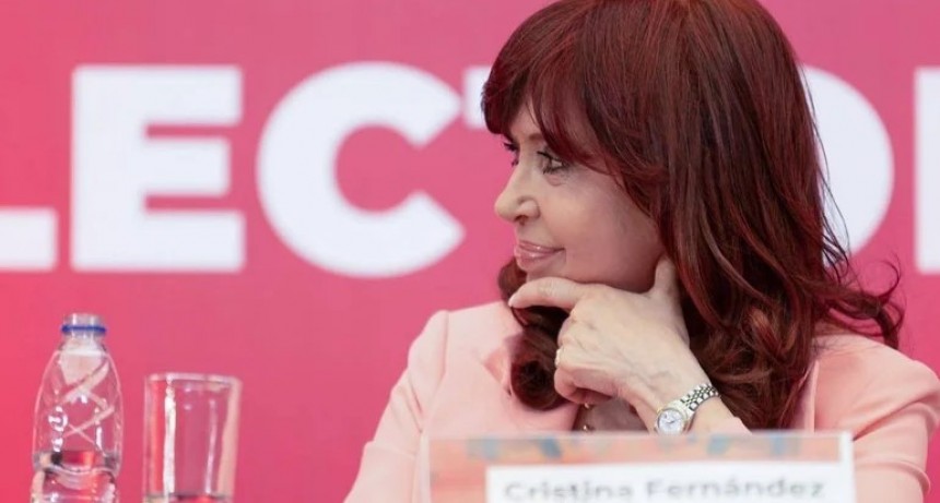 Venezuela: en línea con Lula y López Obrador, Cristina Kirchner pidió que se publiquen la actas