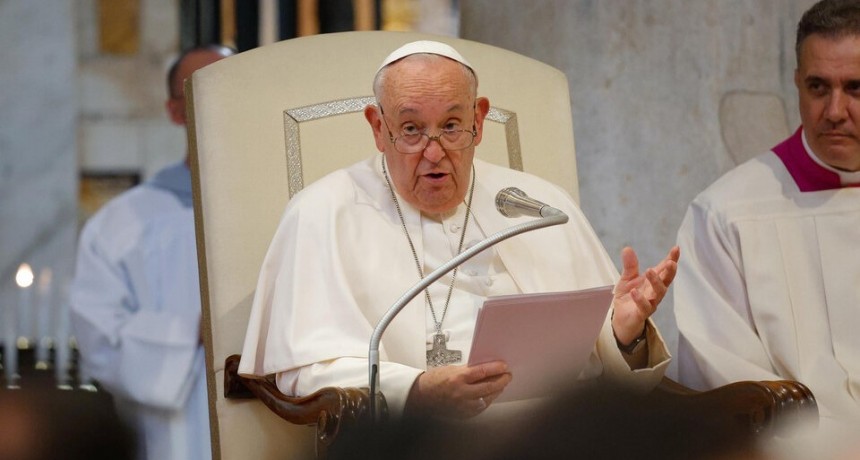 En medio del escándalo por la visita a Astiz, el Papa respaldó a los organismos de derechos humanos