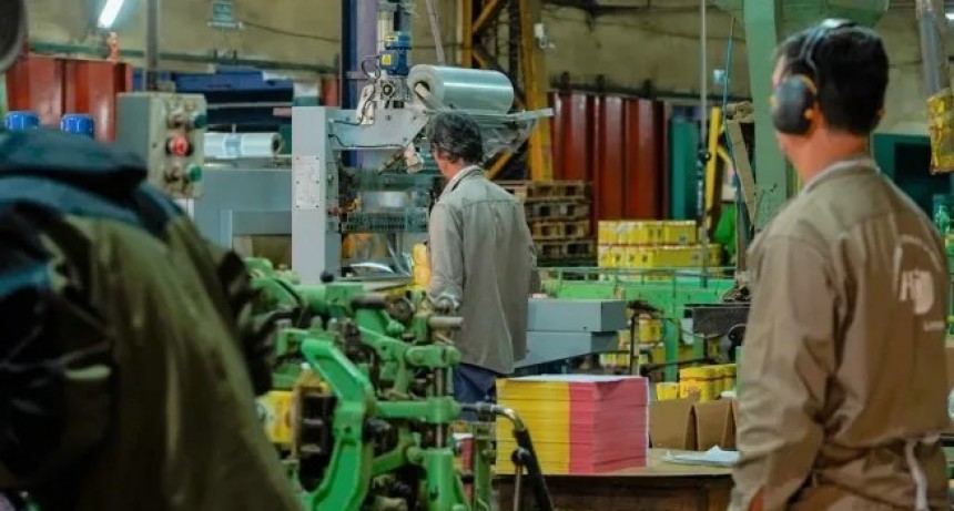 La industria pyme cayó 17,8% anual en julio