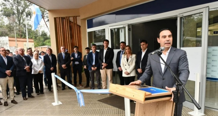 Valdés anunció una nueva modalidad para terminar la secundaria