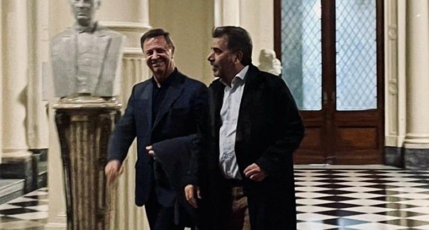 Milei mareó a los diputados de Macri con una charla de economía y congeló la fusión con el PRO