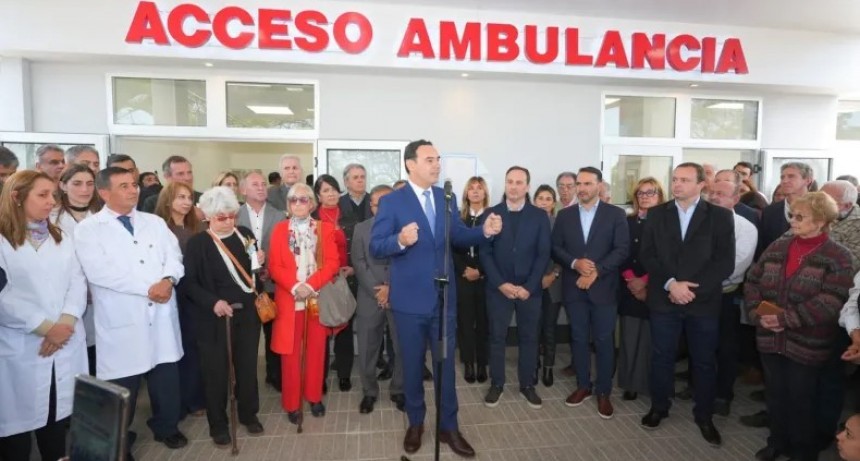 El gobernador Valdés inauguró el Hospital Pediátrico de Goya