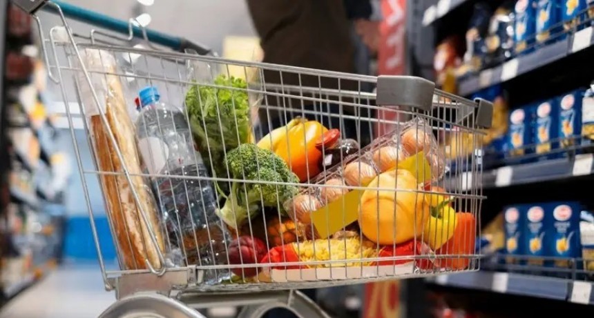 Por la suba del dólar, se disparó la inflación en alimentos en la primera semana de agosto