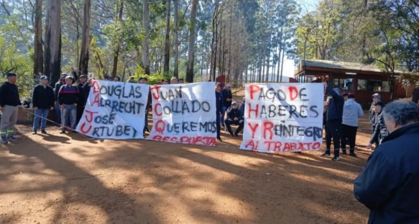 Los trabajadores de la forestadora Tapebicuá anuncian bloqueo de la empresa en Virasoro